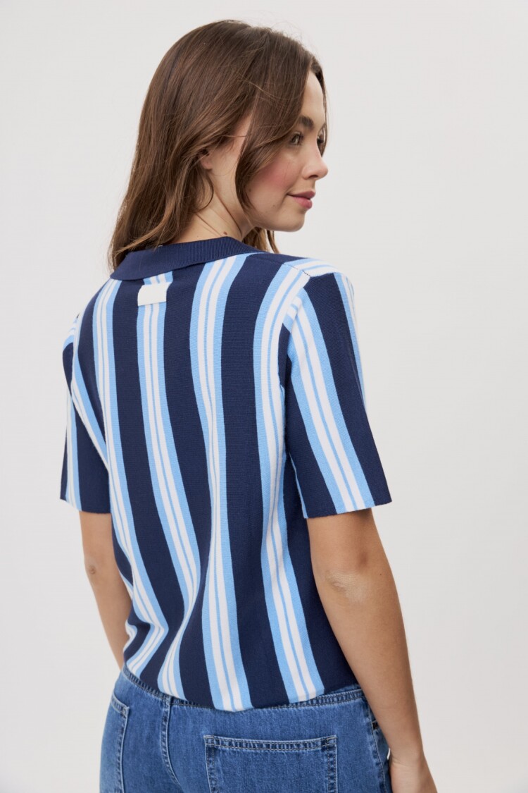 REMERA FEVORA Azul Marino