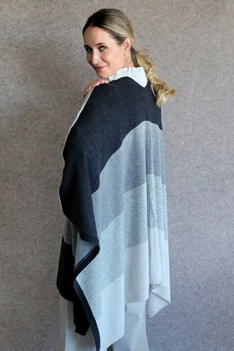 Ruana Bimba Gris Charcoal