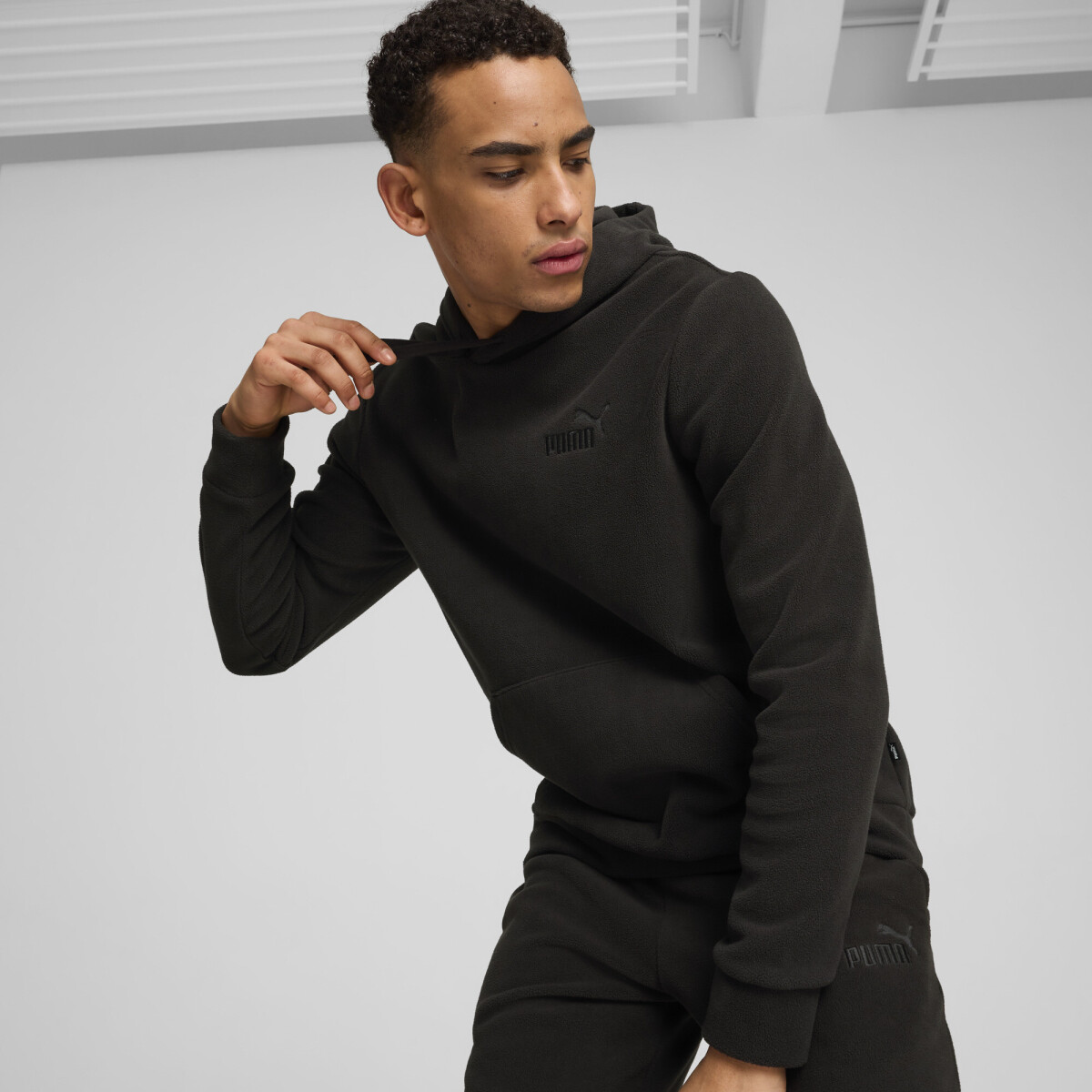 Canguro ESS ELEVATED Polar 68189201 - Negro 