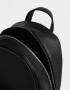 Mochilas Urbanas Color Block Mochila Con Charms - Negro