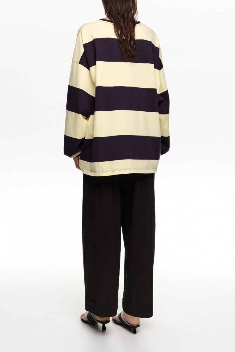 PANTALÓN FLARE Negro