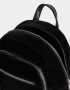Mochilas Urbanas Mochila De Cuerina Con Charm - Negro