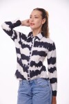 CAMISA SONA ESTAMPADO BLANCO Y NEGRO