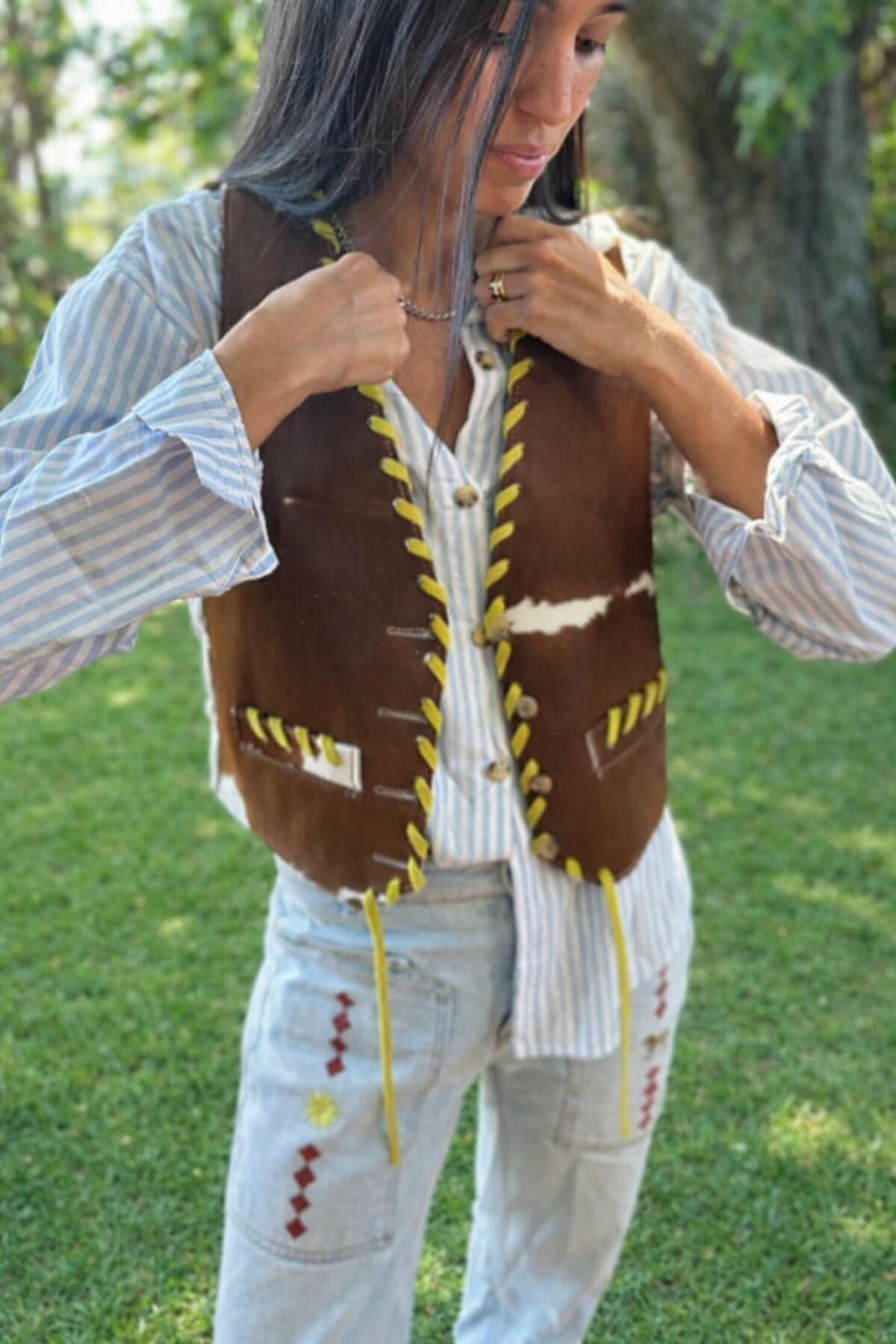 Lady Serrano Cowhide Pistacho