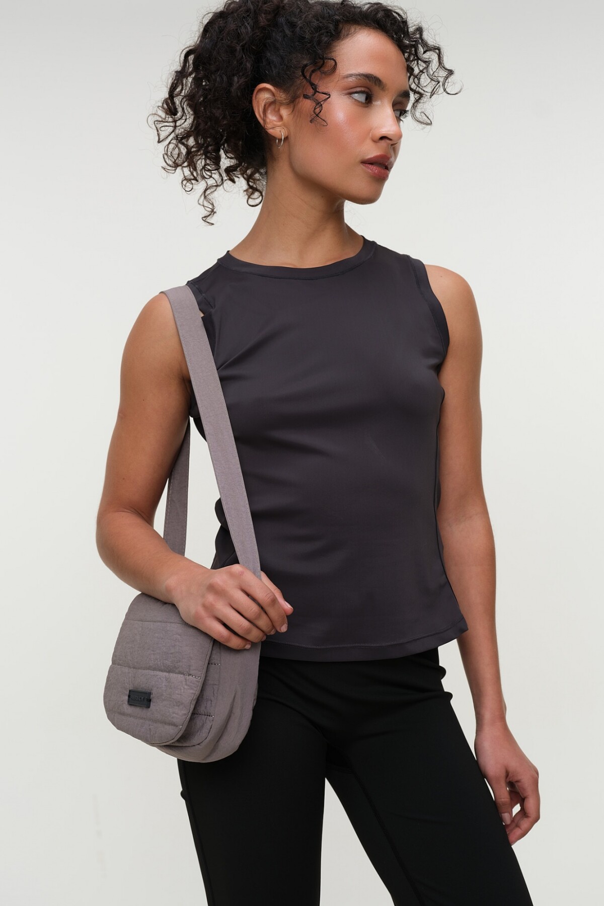 Musculosa Lenna Gris Oscuro