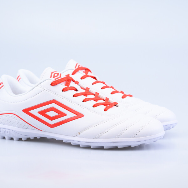 Calzado Classico III TF Umbro Hombre 094