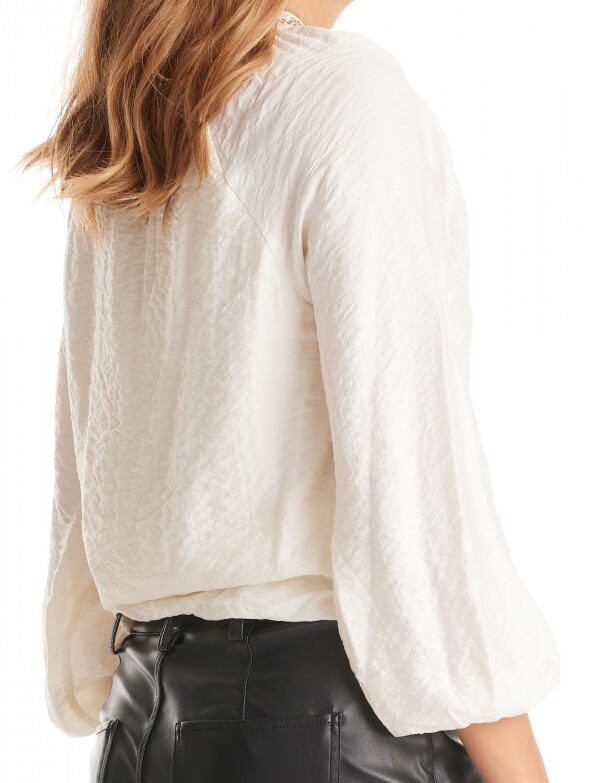 Blusa Saten Mostacillas CRUDO