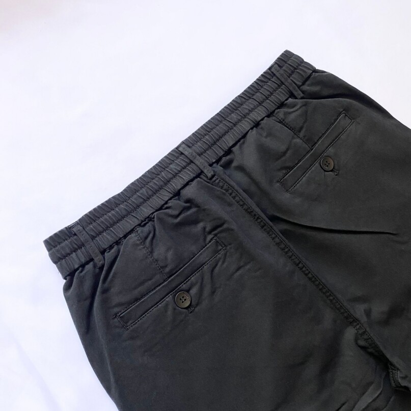 PANTALON KARGO NEGRO PANTALON KARGO NEGRO