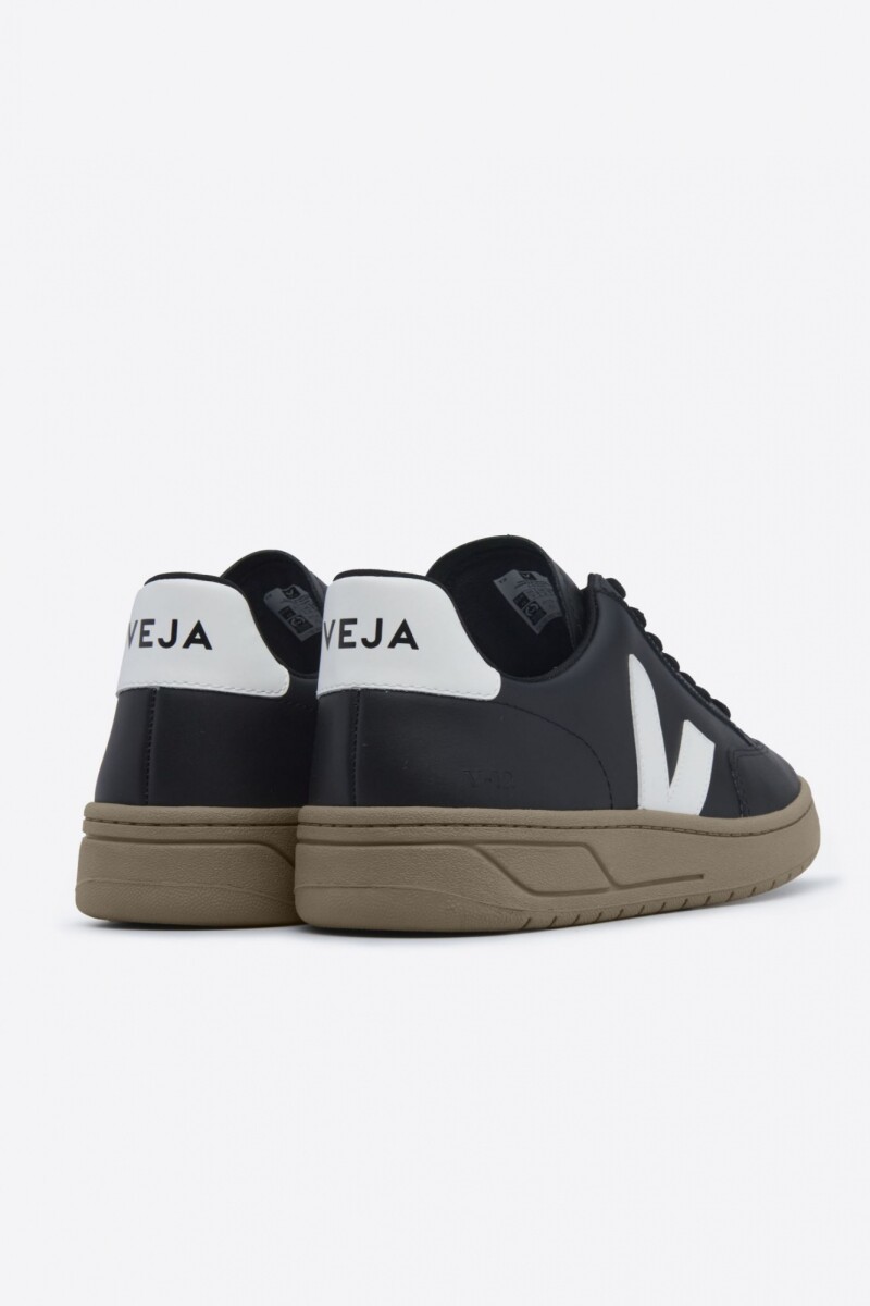 ZAPATILLA V-12 Negro
