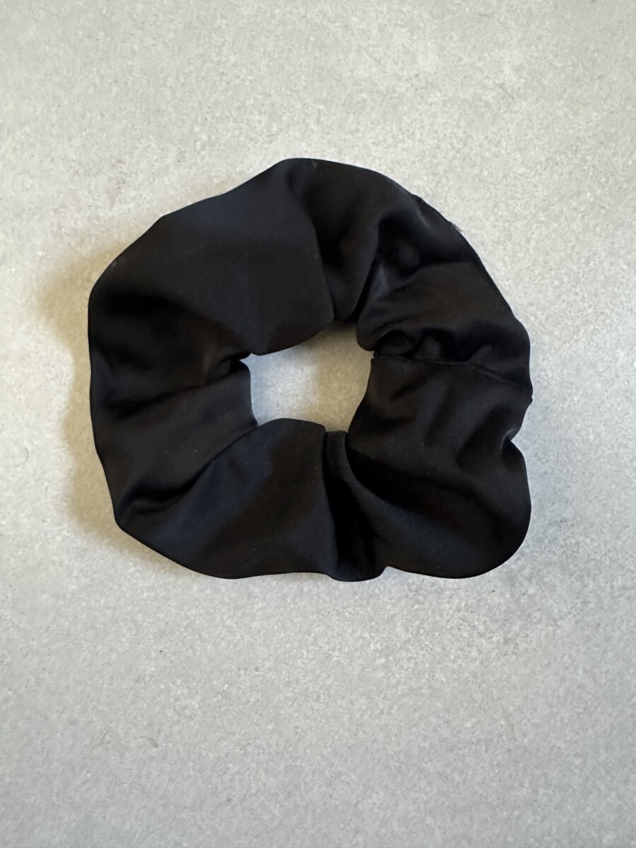 SCRUNCHIE SATIN - NEGRO 