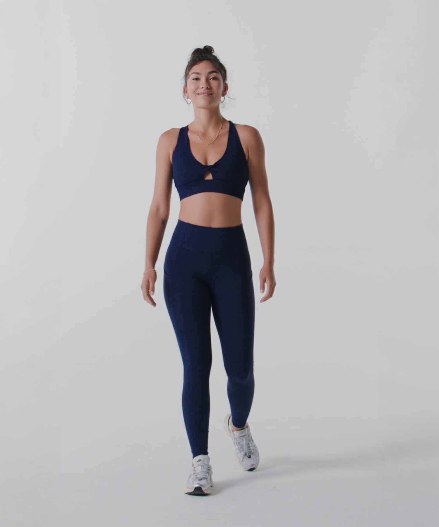 Bra Deportivo Oasis Twist Medium Impact Mujer Deep Navy
