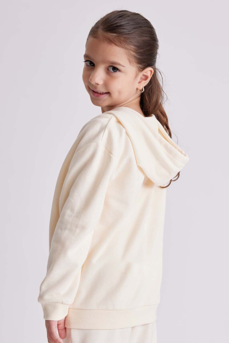 Campera deportiva Crudo