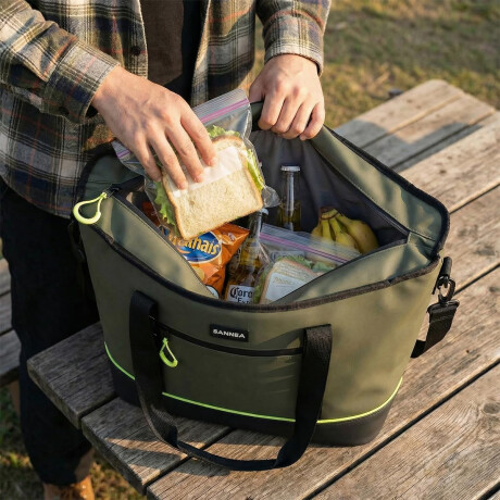 Conservadora térmica 28L con asa y correa ajustable 51x24x34cm Verde