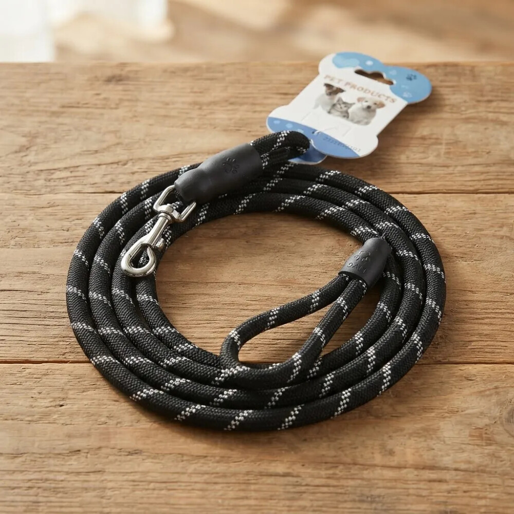 Correa Para Perro Largo Total 1.3 mts Refractaria NEGRO