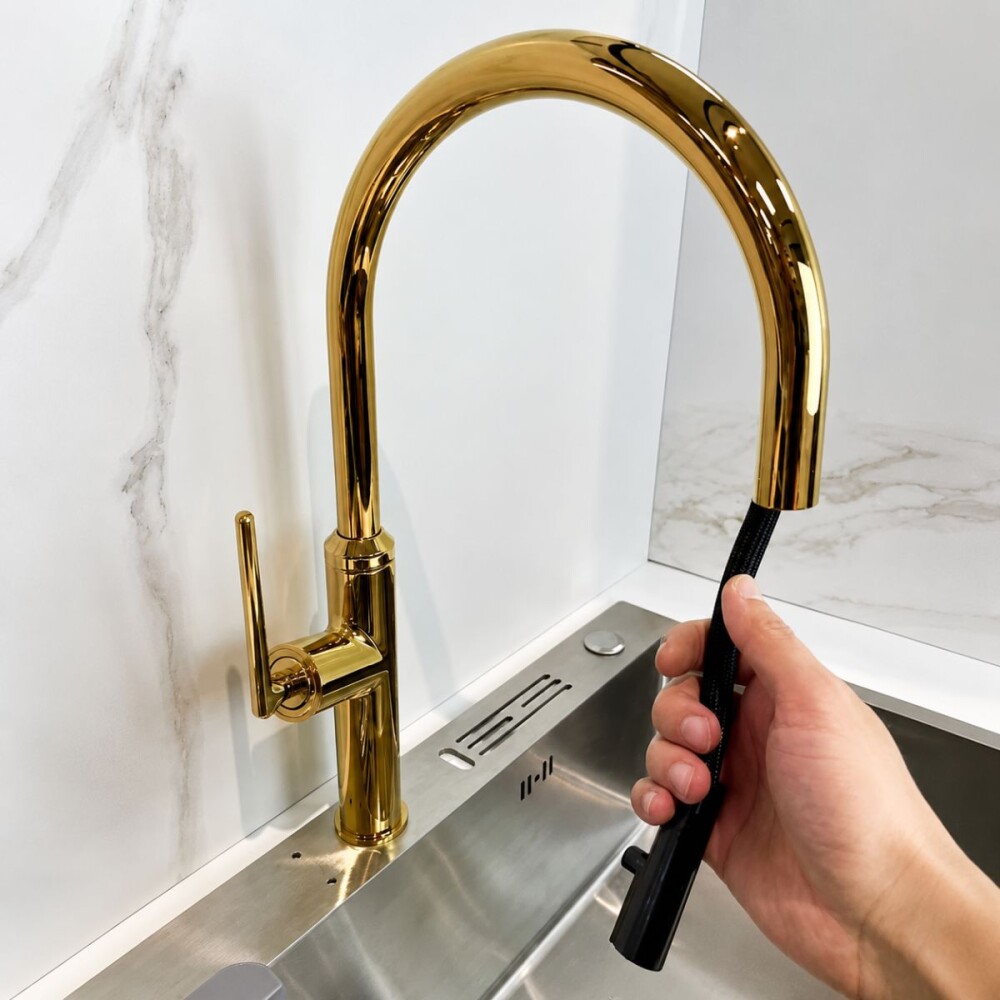 Grifería de cocina Monocomando de mesada extensible Oro Brillante Grifería De Cocina Monocomando De Mesada Extensible Oro Brillante
