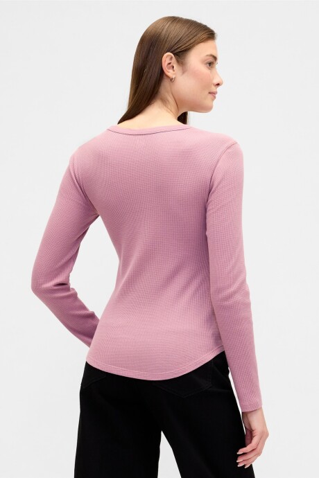 Remera Waffle Manga Larga Mujer Dusky Orchid 17-1610