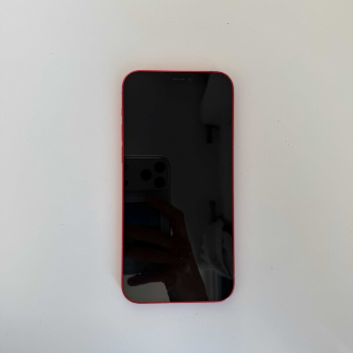 iPhone 12 128GB - Red iPhone 12 128GB - Red