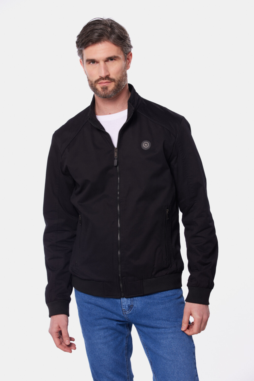 CAMPERA CASUAL DE GABARDINA Negro