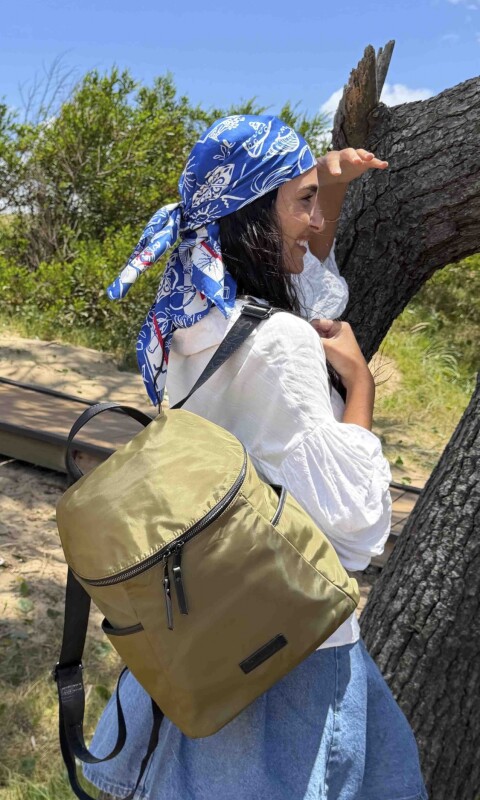 MOCHILA VIOLETA VERDE MILITAR