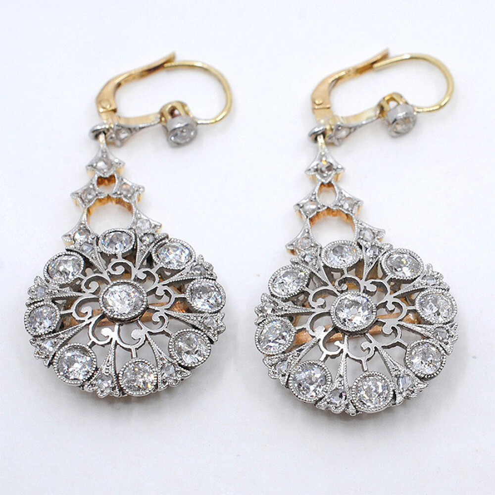 Caravanas En Oro 18K, Platino Con Brilliantes Y Diamantes Caravanas En Oro 18K, Platino Con Brilliantes Y Diamantes