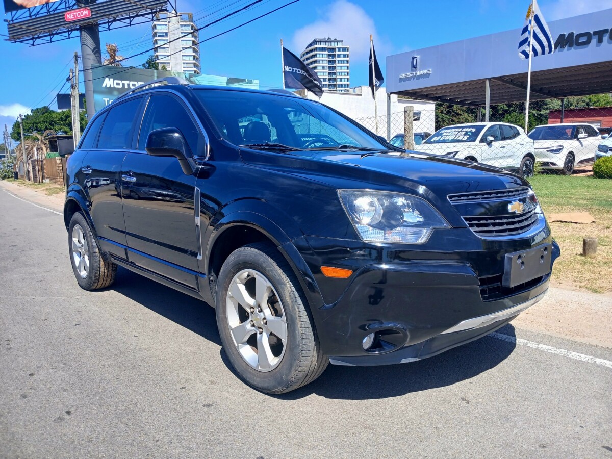 Chevrolet Captiva Sport EXCELENTE ESTADO!| Permuta/ Financia Chevrolet Captiva Sport EXCELENTE ESTADO!| Permuta/ Financia