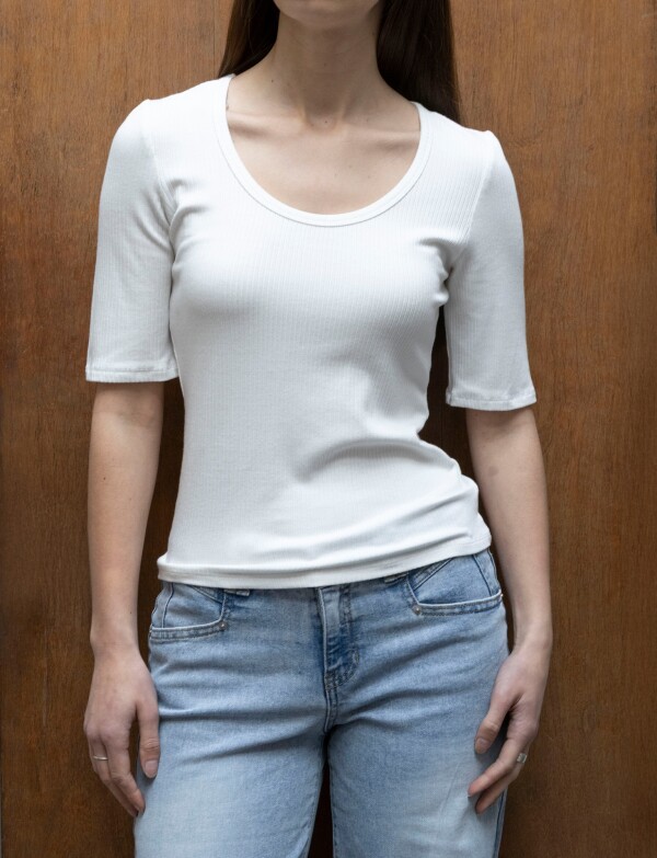 Remera Basica Ribs CRUDO