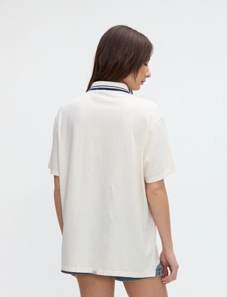 Remera polo Renata Off white