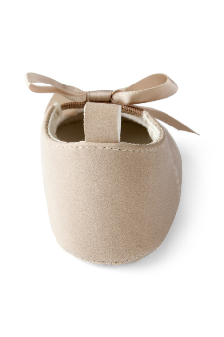 Guillerminas beige, con moña Sin color