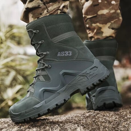 BOTA JAGER CAMUFLADA AS33 (C072).- BOTA JAGER CAMUFLADA AS33 (C072).-