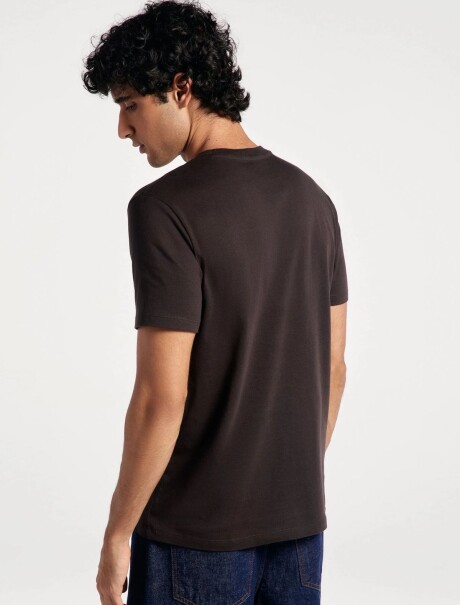 CAMISETAS MANGA CORTA CON ESTAMPA MARRÓN