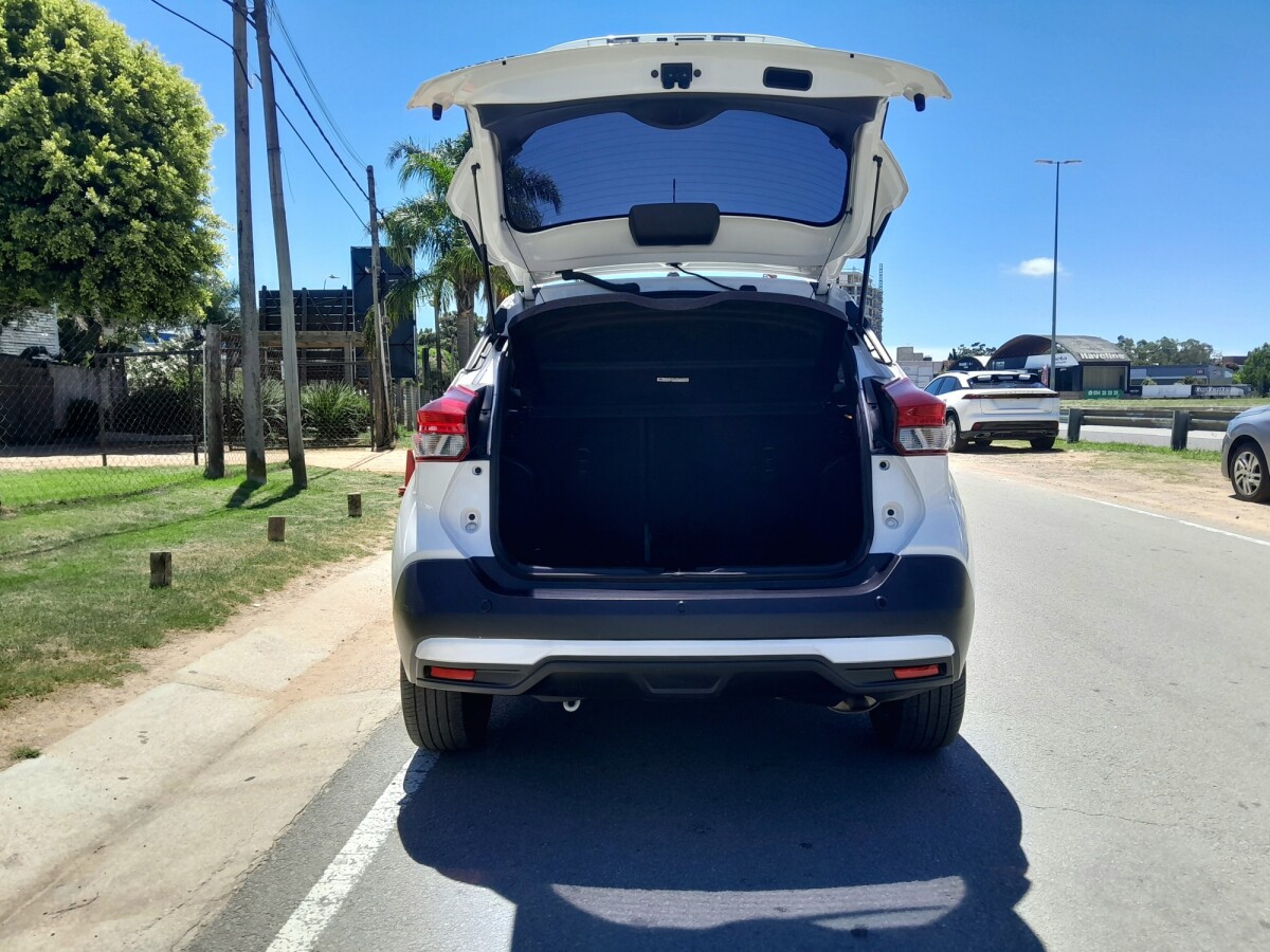 Nissan Kicks 1.6 Exclusive CVT | Permuta / Financia Nissan Kicks 1.6 Exclusive CVT | Permuta / Financia