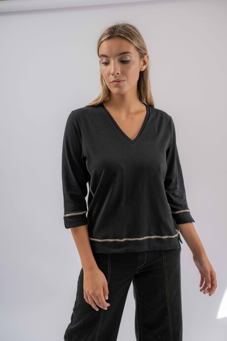 Remera Tini Negro