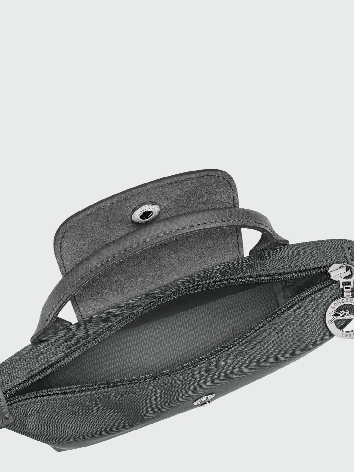 LONGCHAMP - LE PLIAGE ONE, CARTERA POUCH Charcoal