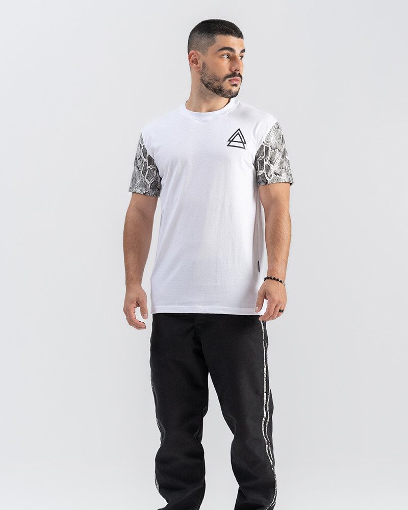 T-shirt blanca U