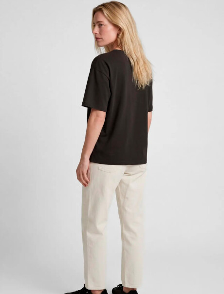 CAMISETA MANGA CORTA - NEGRO NEGRO