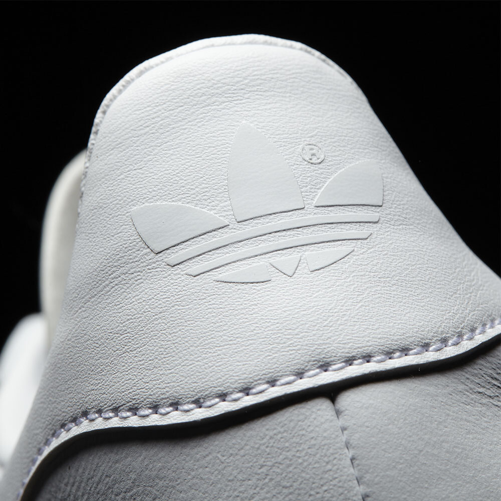 Gazelle - Hombre White