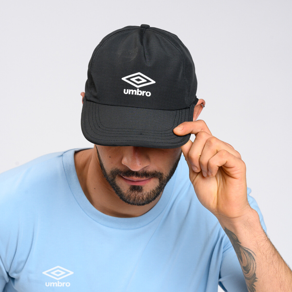 Gorro FIT Umbro - 029 