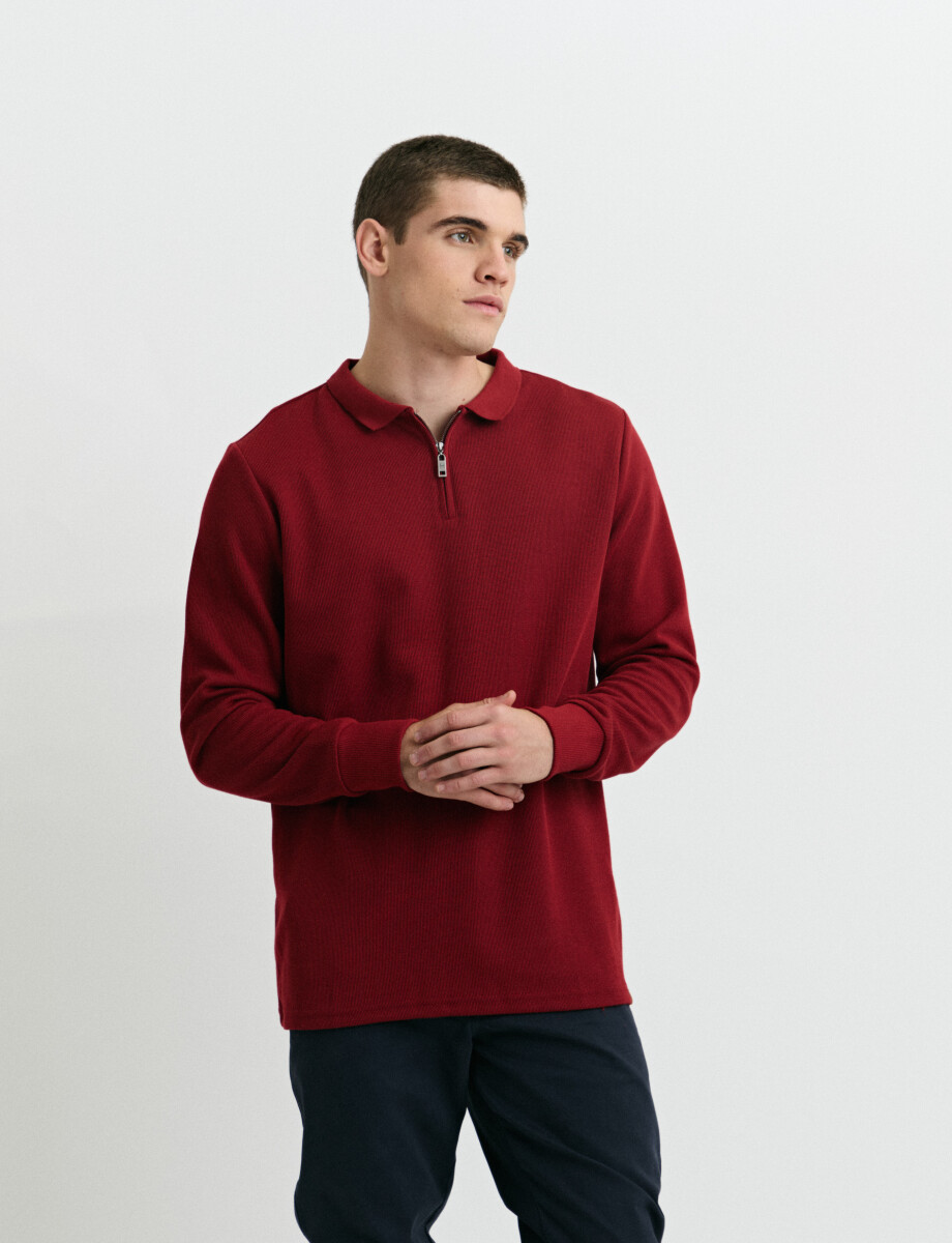 520913 REMERA HARRY Rojo