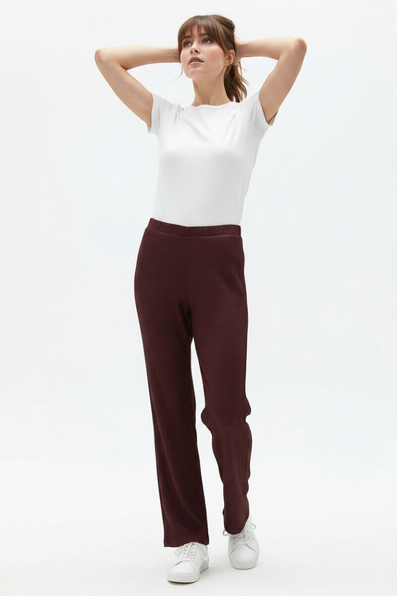 Pantalon Nivo - Cereza Oscuro 