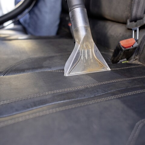 Lavadora de tapizados/moquettes aspiradora Puzzi 4/30 Lavadora de tapizados/moquettes aspiradora Puzzi 4/30