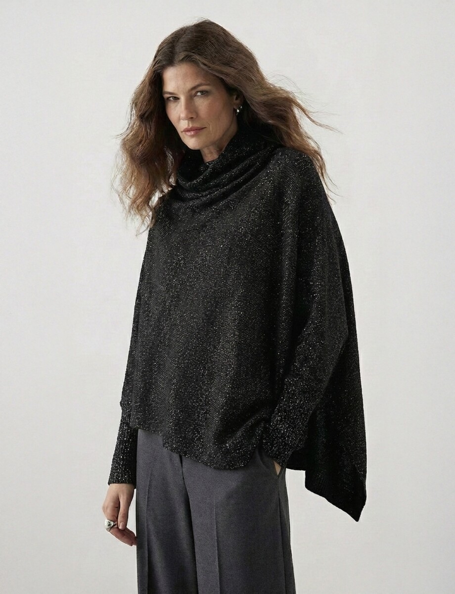Poncho Asimetrico Lu - Negro 