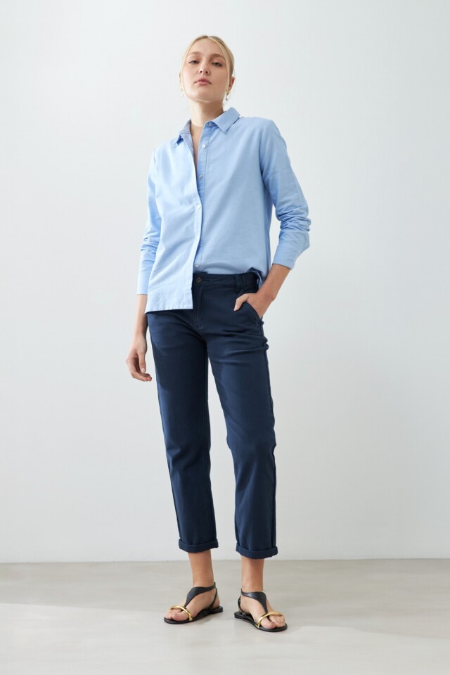 Camisa oxford celeste