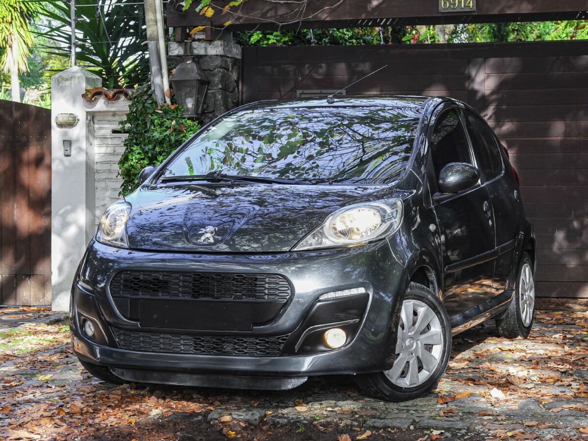 Peugeot 107 EXCELENTE ESTADO! | Permuta / Financia Peugeot 107 EXCELENTE ESTADO! | Permuta / Financia