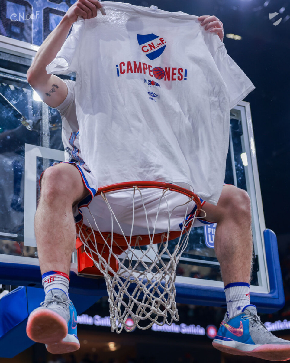 Camiseta Nacional Campeón LUB 20 Nacional Hombre 