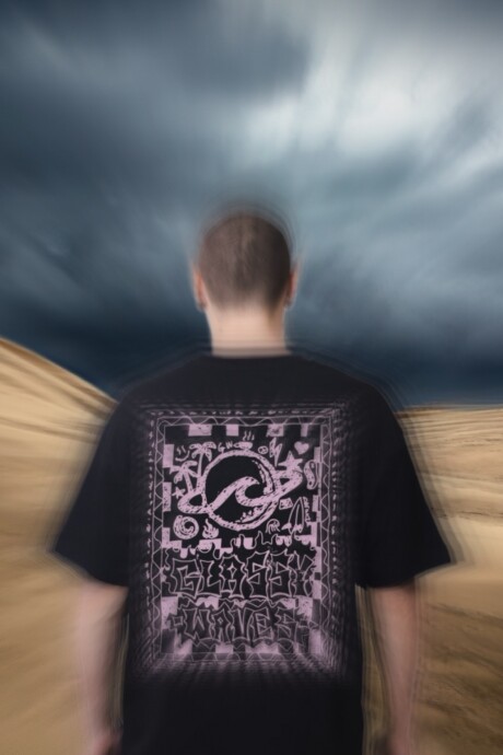 Remeron Space / Negro U