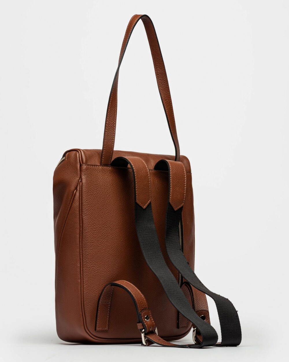 Mochila Soft En Cuero Graneado Tabaco