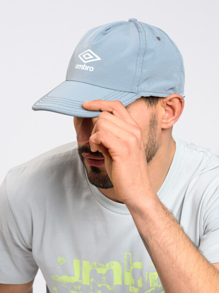 Gorro FIT Umbro 529