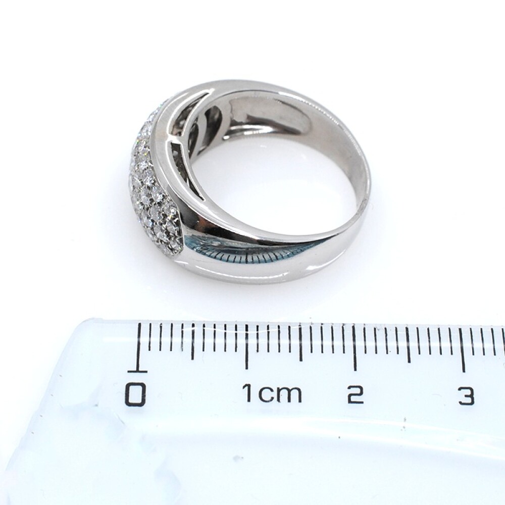 Anillo en oro 18k blanco y brillantes 1,00 ct aproximadamente Anillo en oro 18k blanco y brillantes 1,00 ct aproximadamente