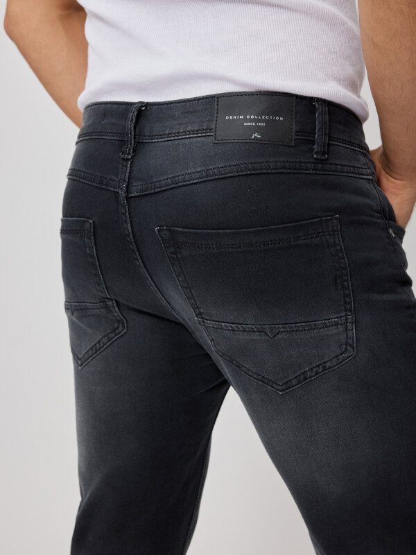 JEAN BALLERW24 RUSTY Negro