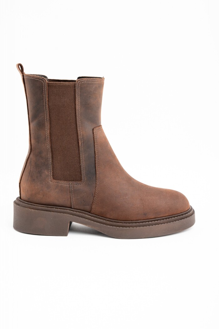 Bota Cuero Chocolate
